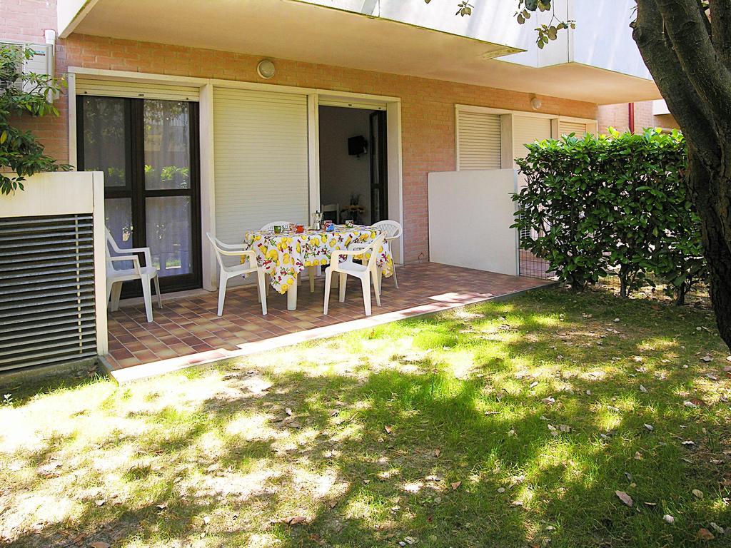 Apartment Gemini Con Piscina Bibione Værelse billede